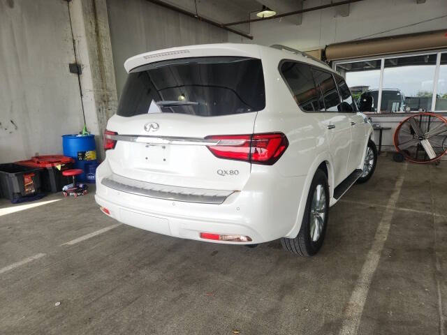 2019 Infiniti QX80 Luxe