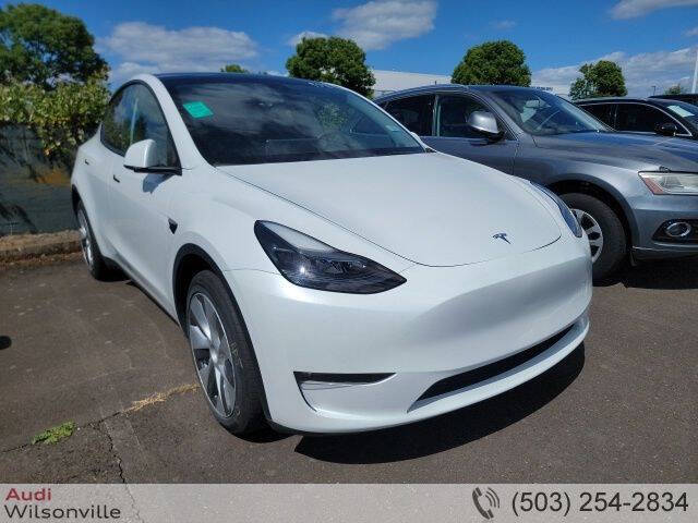 2023 Tesla Model Y Long Range