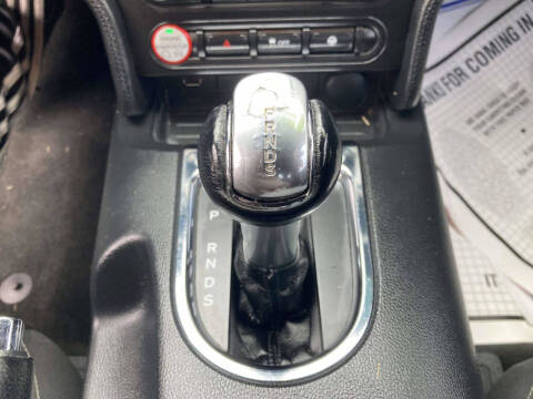 2015 Ford Mustang V6