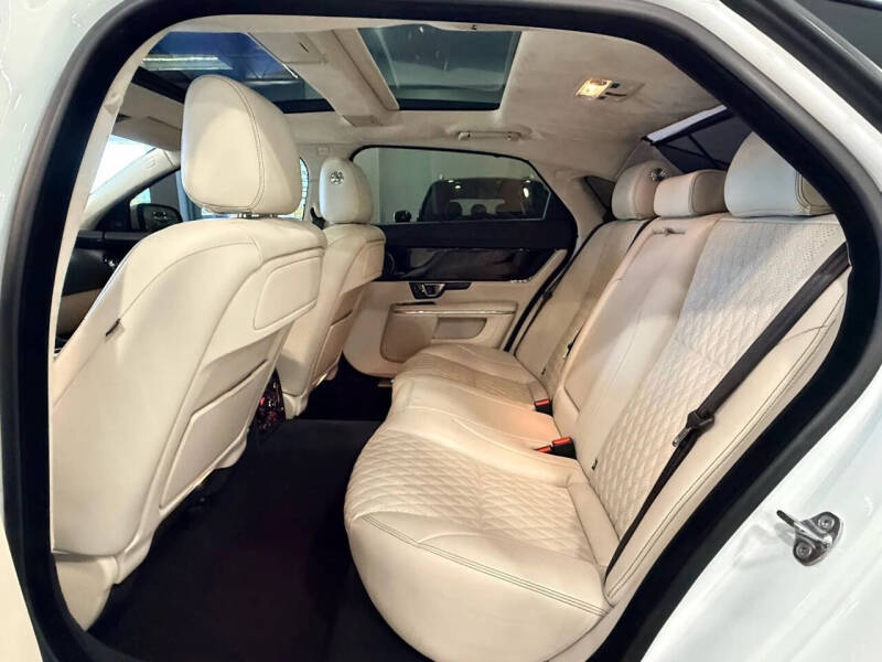 2017 Jaguar XJL Portfolio