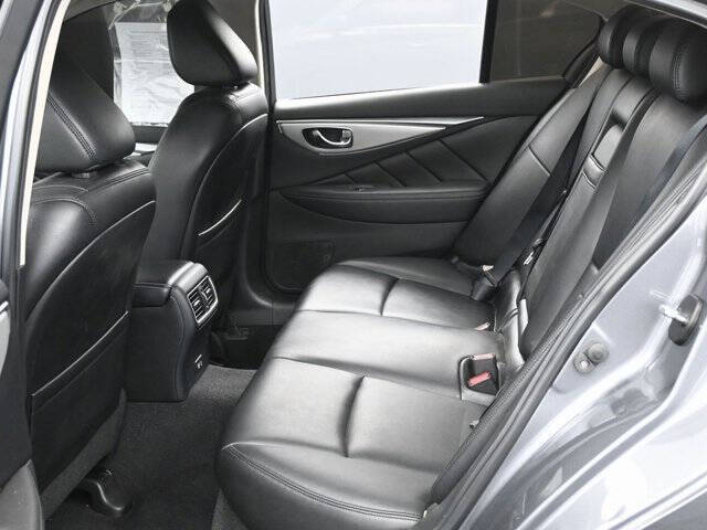 2021 Infiniti Q50 Luxe