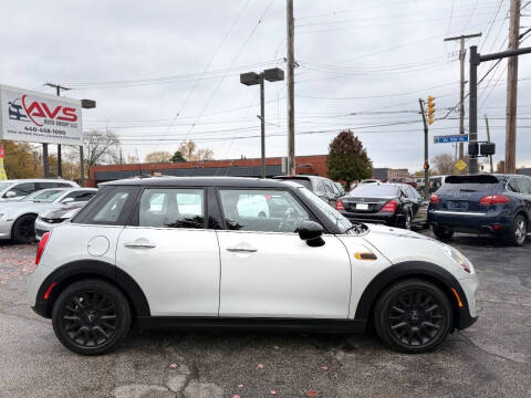 2018 MINI Hardtop 4 Door Cooper