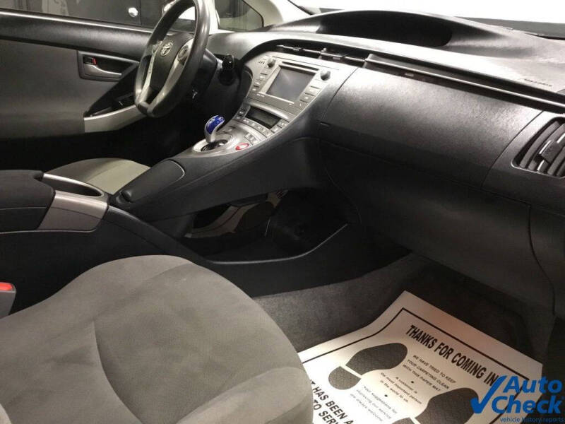 2015 Toyota Prius Three