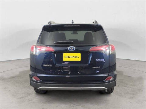 2018 Toyota RAV4 Hybrid LE