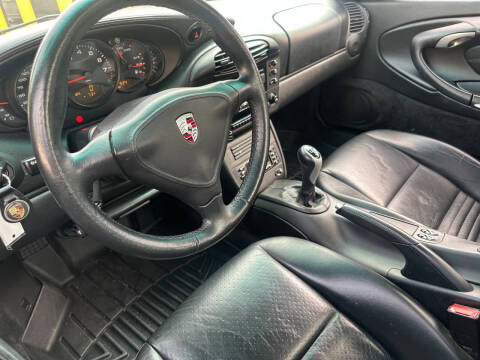 2001 Porsche 911 Carrera