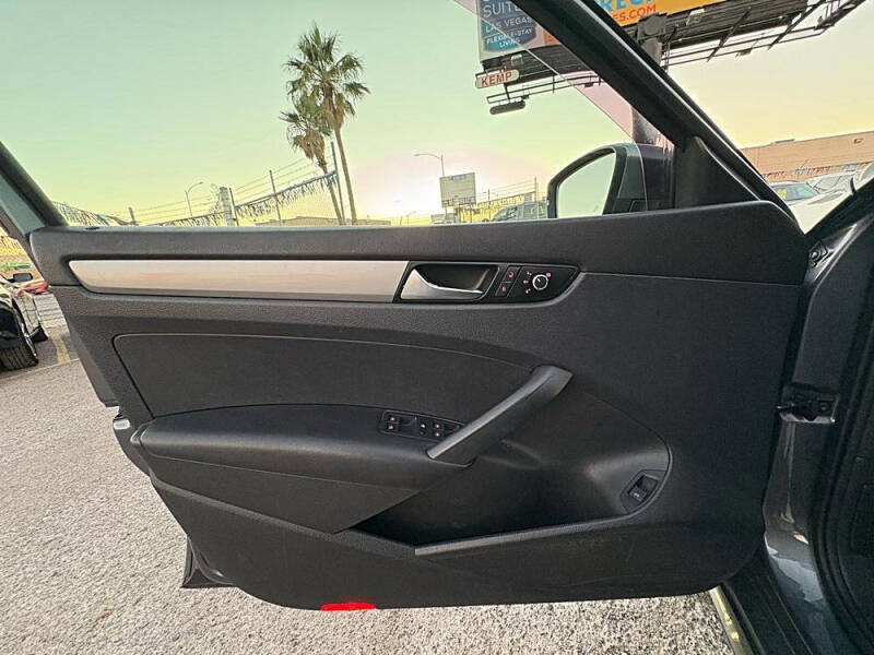 2014 Volkswagen Passat