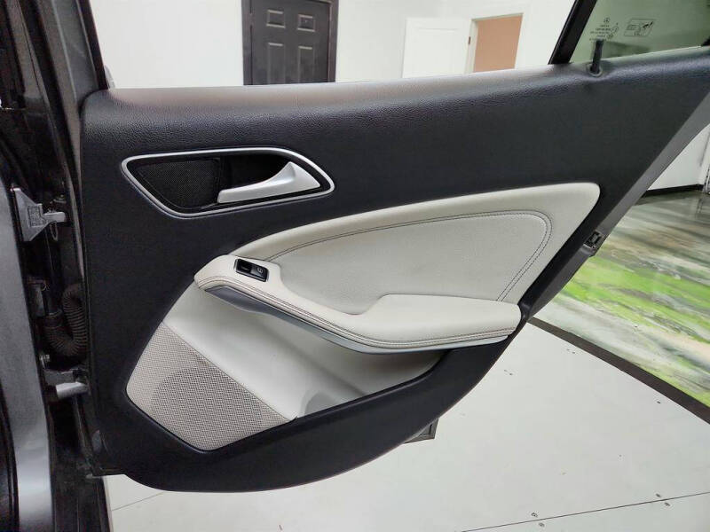 2017 Mercedes-Benz GLA GLA 250