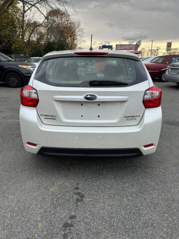 2012 Subaru Impreza 2.0i