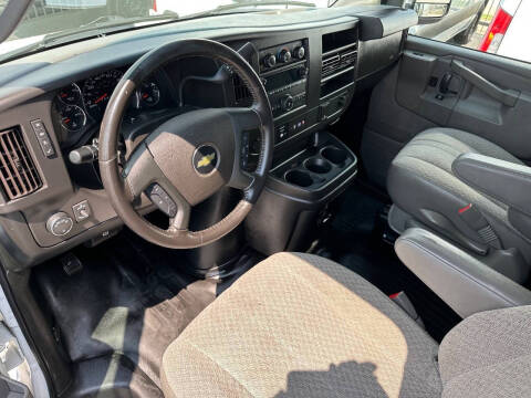 2020 Chevrolet Express 2500