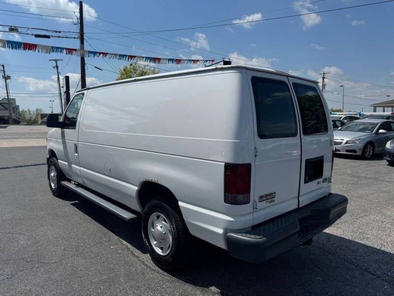 2012 Ford E-Series E-250