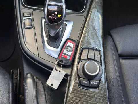 2018 BMW 3 Series 330i