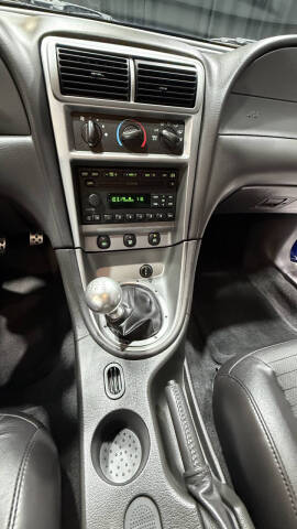 2003 Ford Mustang Mach 1 Premium