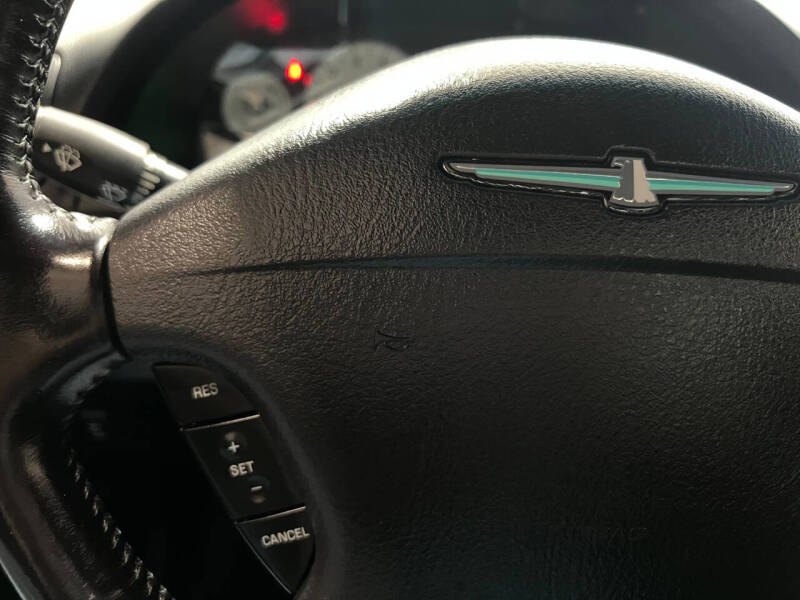 2003 Ford Thunderbird