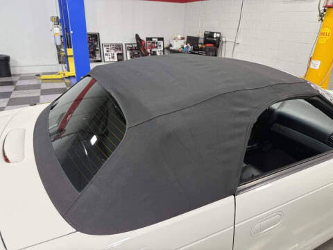 2003 Ford Thunderbird