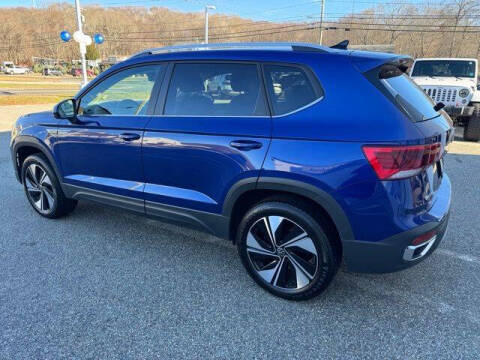 2024 Volkswagen Taos SE 4Motion
