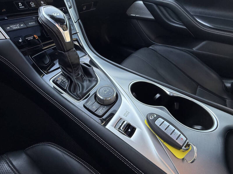 2017 Infiniti Q60 3.0T Premium