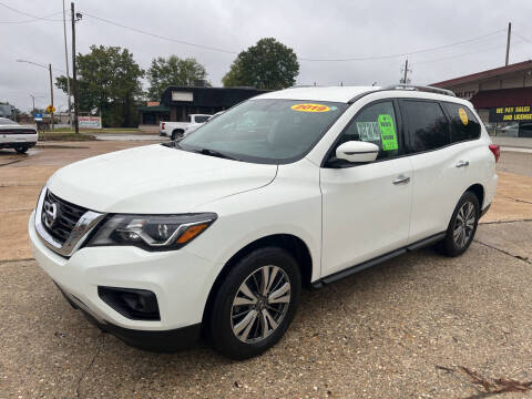 2019 Nissan Pathfinder for sale at BRAMLETT MOTORS in Hope AR