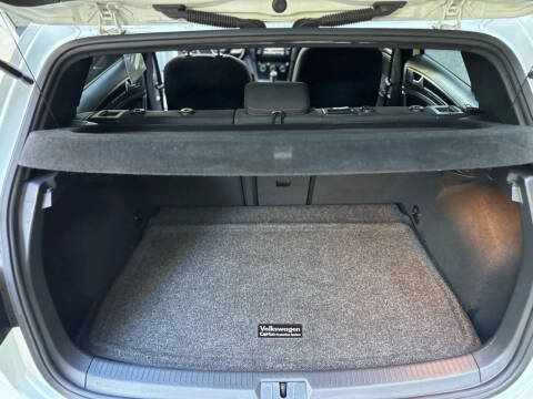 2017 Volkswagen Golf GTI