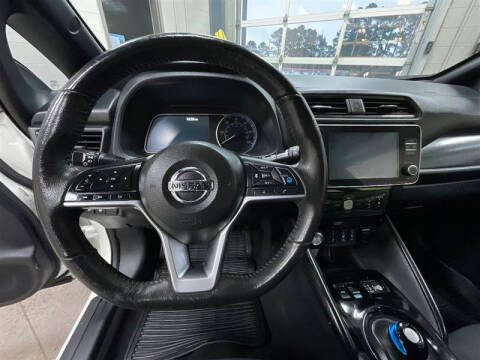 2020 Nissan LEAF SV