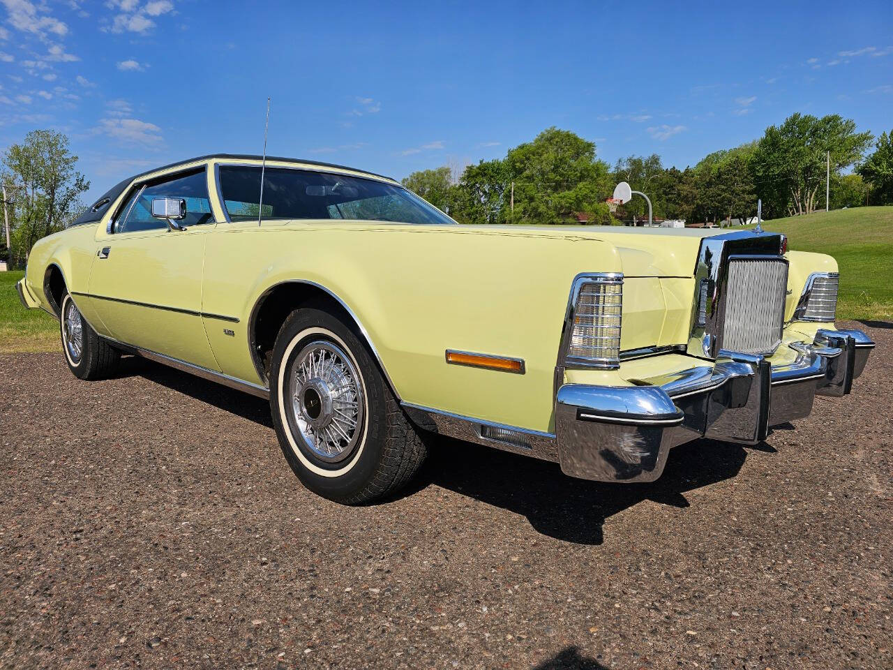 1975 Lincoln Mark IV 9