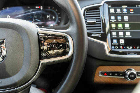 2025 Volvo XC90 B6 Plus Bright Theme 7P