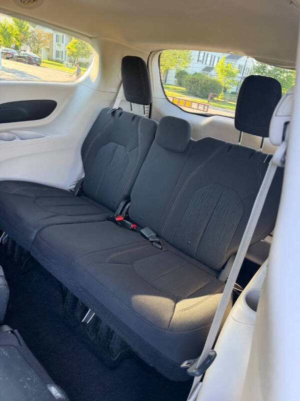 2017 Chrysler Pacifica Touring