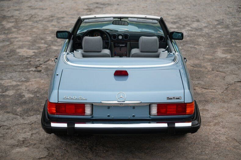 1986 Mercedes-Benz 560-Class 560 SL
