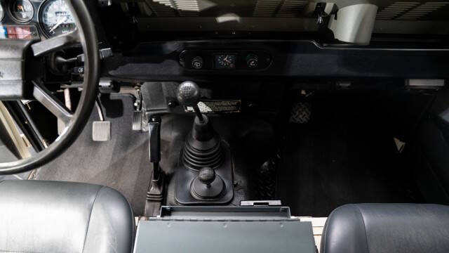 1988 Land Rover Defender 90 ROW