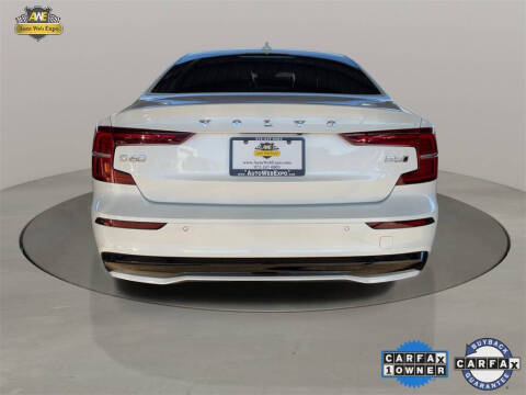 2024 Volvo S60 B5 Core Dark Theme