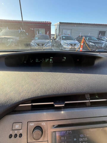 2014 Toyota Prius Two