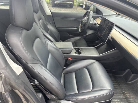 2019 Tesla Model 3 Performance