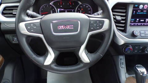 2017 GMC Acadia SLE-2