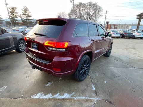 2017 Jeep Grand Cherokee Laredo