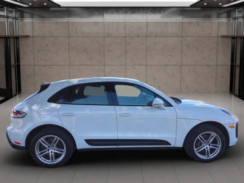 2022 Porsche Macan