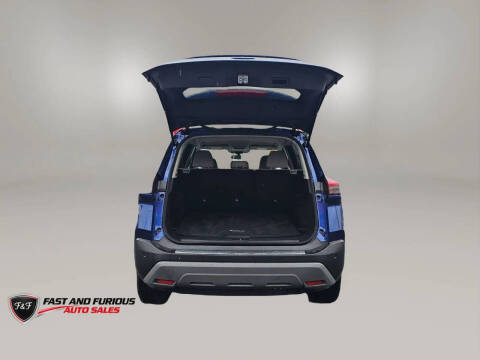 2021 Nissan Rogue SV