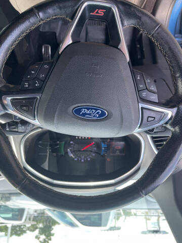 2019 Ford Edge ST