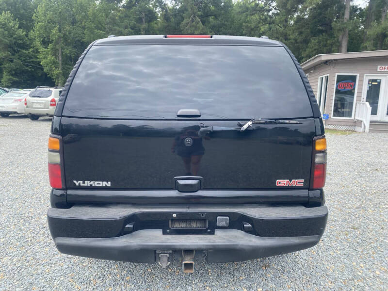 2005 GMC Yukon Denali
