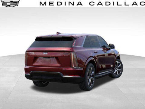 2025 Cadillac Escalade IQ Luxury 2
