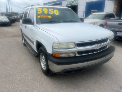 2002 Chevrolet Tahoe for sale at JJ's Auto Sales in Independence MO