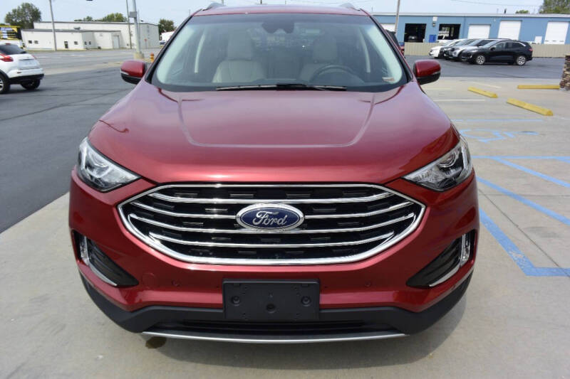 2020 Ford Edge Titanium