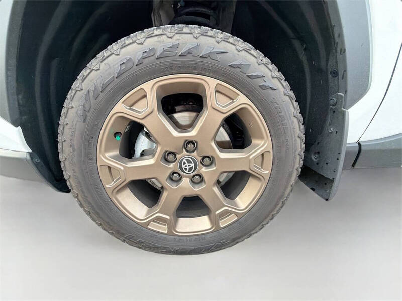 2025 Toyota RAV4 Hybrid Woodland Edition