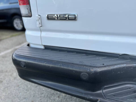 2010 Ford E-Series E-150
