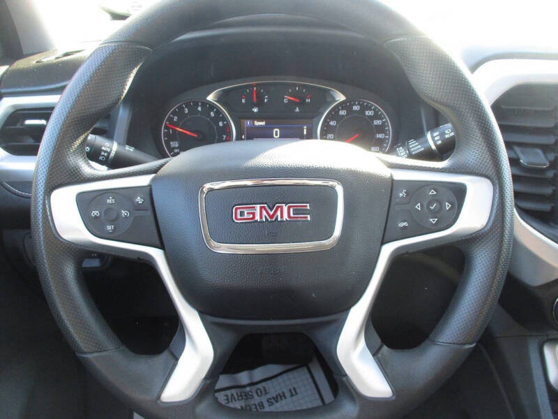 2023 GMC Acadia SLE