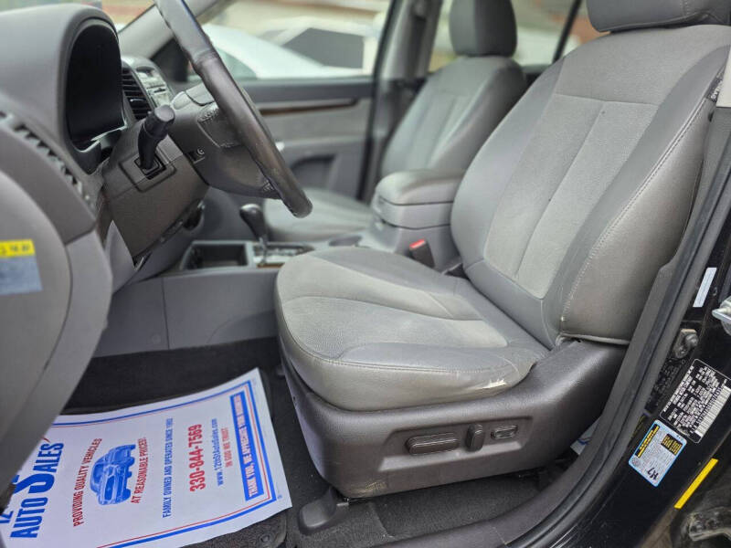 2011 Hyundai Santa Fe SE