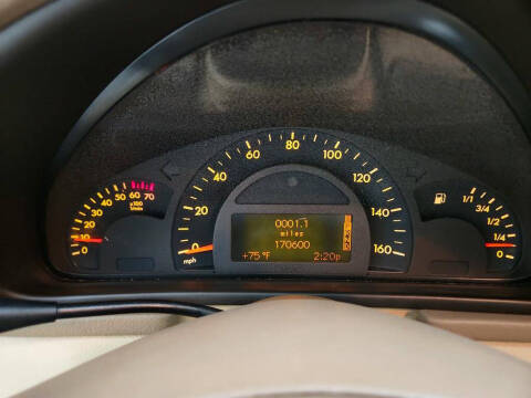 2003 Mercedes-Benz C-Class C 240