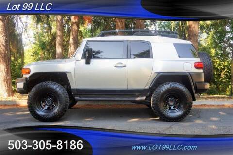 2007 Toyota FJ Cruiser for sale at LOT 99 LLC in Milwaukie OR