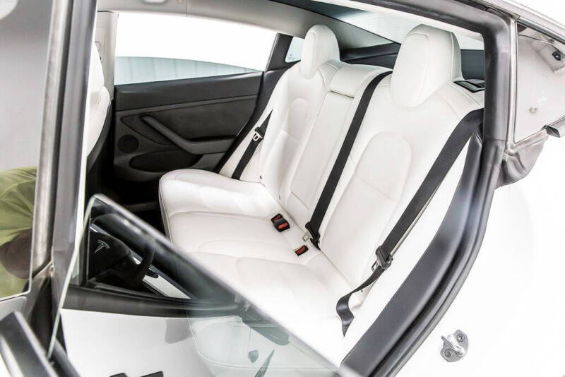 2022 Tesla Model 3 Performance