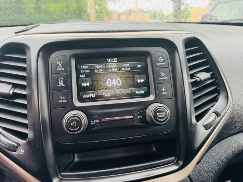 2018 Jeep Cherokee Latitude