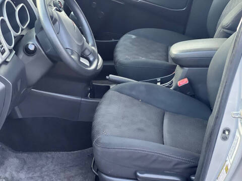 2009 Pontiac Vibe AWD