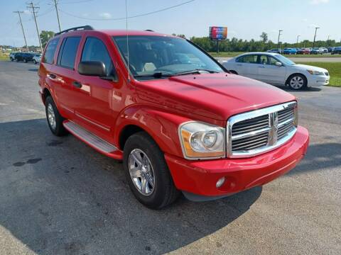 2005 Dodge Durango for sale at Caps Cars Of Taylorville in Taylorville IL